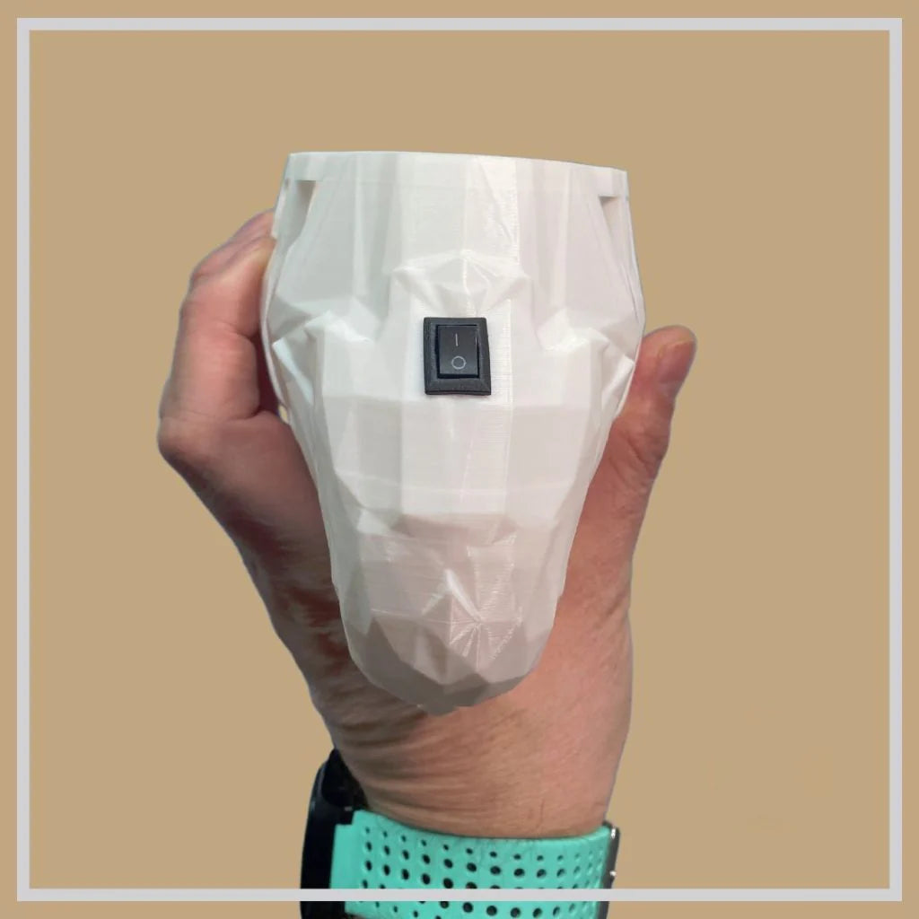 Animal Night Light™ Awakens a child's imagination in your home 4