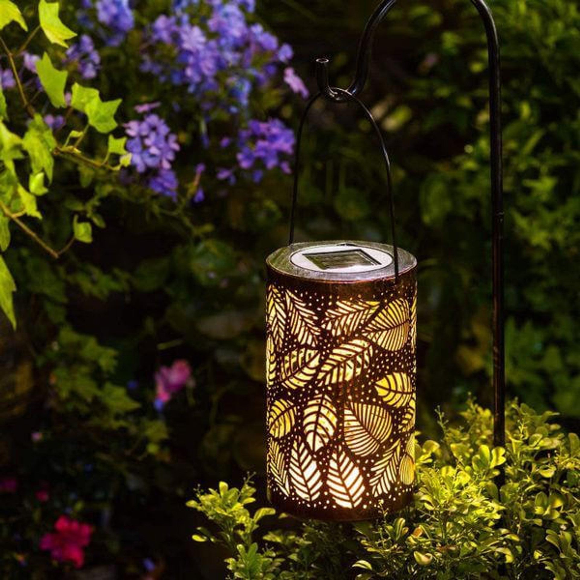 Glowing Leaf Lantern 2
