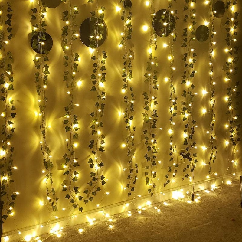 Hanging Nature™ - LED Ivy Garland 1